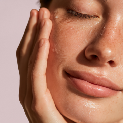 Face Full & Neck - 10  Mins